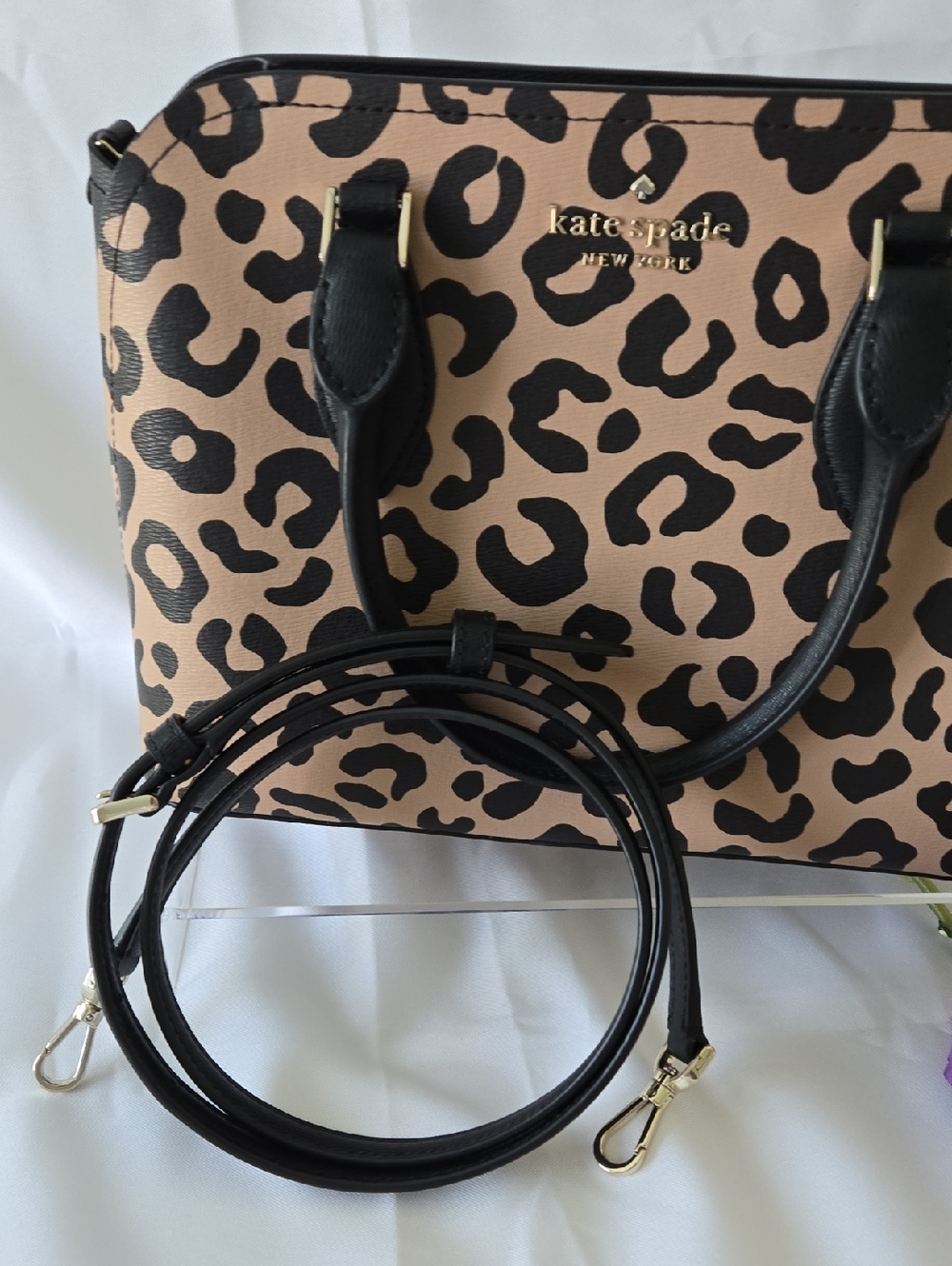 Kate Spade Leopard Shoulder Bag – Like New - Picture 8 of 14